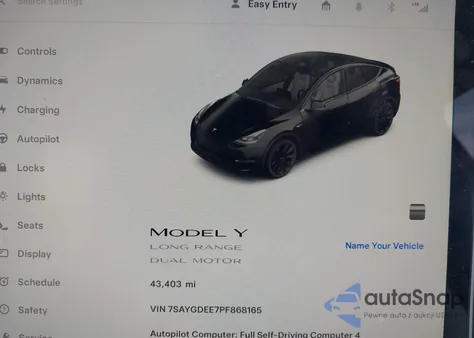 2023 Tesla Model Y Awd/Long Range Dual Motor All-Wheel Drive z USA, uszkodzony, nr VIN 7SAYGDEE7PF868165